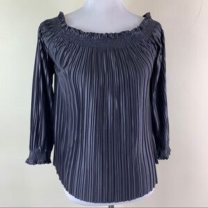 BANANA REPUBLIC ACCORDION PLEAT TOP